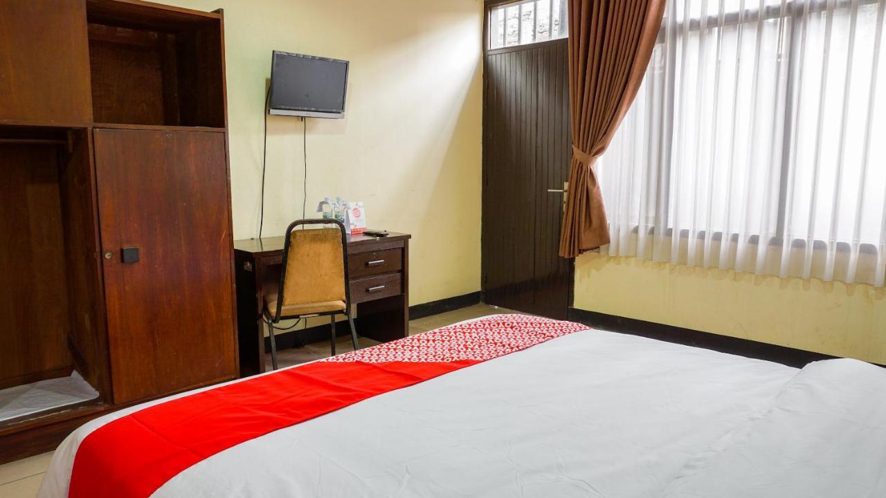 Oyo 1740 Tekmira Supratman Hotel Bandung