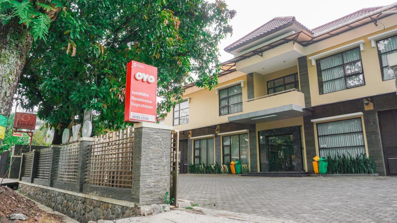 Oyo 1740 Tekmira Supratman Hotel